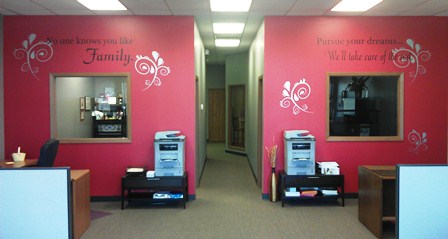 Decorative Vinyl Wall Designs for Businesses